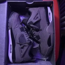 Jordan — Jordan Air 4 Retro Cave / Mid-Top — Sneaker — resale