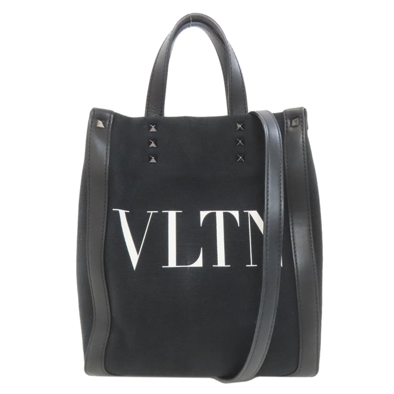 Valentino — Valentino Handbag — Handbag — resale