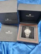 TAG Heuer — TAG Heuer WV211M-0 Automatic — Watch — resale