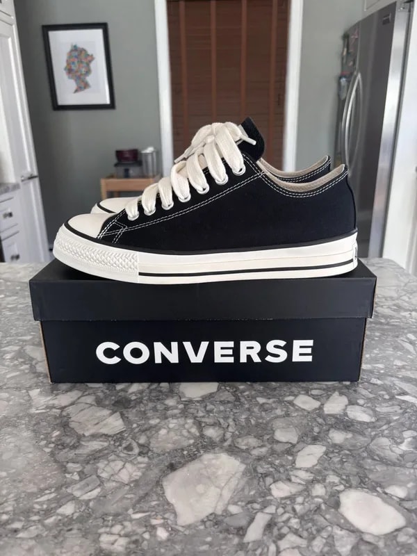 Converse — Converse Throwback Low-tops — Sneaker — resale