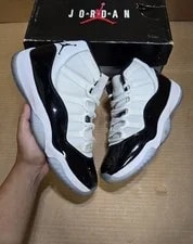 Jordan — Size 10.5 - Jordan 11 Retro High 2018 — Sneaker — resale
