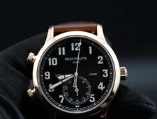 Patek Philippe — Patek Philippe Calatrava Pilot Travel Time 5524R Rose Gold 42mm With BOX & Paper — Watch — resale