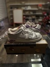 Off-White — Off-white Lot 3 Dunk — Sneaker — resale