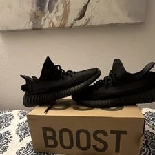 Yeezy — Yeezy Boost ’s Low Top Lace-Up Athletic Outsole — Sneaker — resale