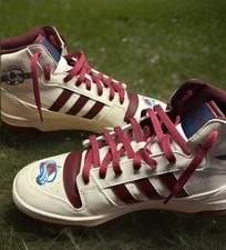 Adidas — Custom Colorado Avalanche Adidas Break Start Mid — Sneaker — resale