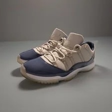 Air Jordan — Air Jordan 11 Retro Low Diffused — Sneaker — resale