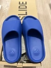 Adidas — Adidas Yeezy Slides / — Sneaker — resale