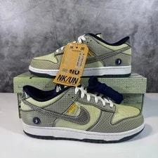 Nike — Nike Dunk Low Union Passport Pistachio — Sneaker — resale