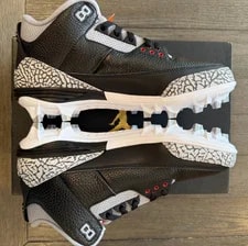 NIke Air Jordan 3 Retro Mid TD Cleat Black Fire Red Cement — Sneaker — resale