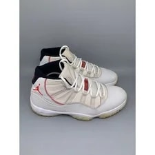 Jordan — Jordan 11 Retro Tint 378037-016 — Sneaker — resale