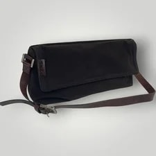 Fendi — Authentic Fendi One Dark 16cm X 33cm X 12cm Excellent C — Handbag — resale