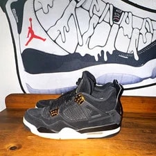 Jordan — Jordan 4 Retro - Royalty - 9.5M - No Box — Sneaker — resale
