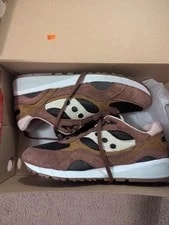 Saucony — Size 11 - Saucony 6000 Dress — Sneaker — resale