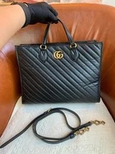 Gucci — Gucci GG Marmont Medium & Crossbody Duty Paid — Handbag — resale
