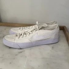 Nike SB — Nike SB Blazer Court Shoes US 10 CV1658-105 — Sneaker — resale