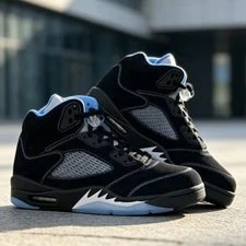 Air Jordan — DD0587-008 Air Jordan 5 Retro ' Carolina ' 2026 Basketball — Sneaker — resale