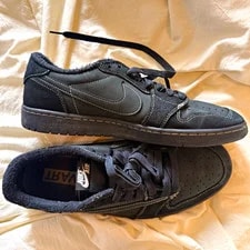Jordan — Jordan Air 1 Retro Low OG SP DM7866-001 — Sneaker — resale