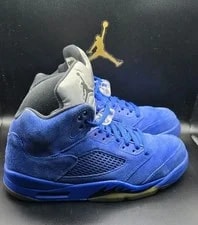 Air Jordan — Size 9 - Air Jordan 5 Retro — Sneaker — resale