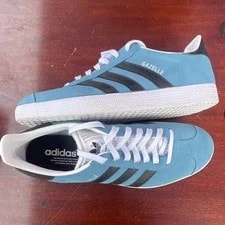 Adidas — Adidas Gazelle Low Top Lace Up — Sneaker — resale