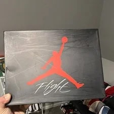 Jordan — Jordan Air 4 Retro Mid Top Lace Up Basketball — Sneaker — resale