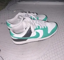 Nike — Nike Dunk ’S Low Top Lace-Up Athletic — Sneaker — resale