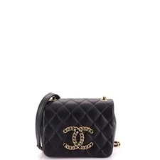 Chanel — Chanel CC Full Flap — Handbag — resale
