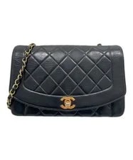 Chanel — Chanel Matelassé 25 Diana Flap #144 — Handbag — resale
