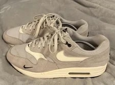 Nike — Size 10.5 - Nike Air Max 1 — Sneaker — resale