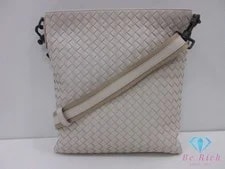 Bottega Veneta — Bottega Veneta Logo bk10438 — Handbag — resale