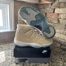 Air Jordan — Air Jordan 11 Retro H-Town — Sneaker — resale