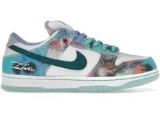 Nike SB — Size 5 - Nike SB Dunk Low Futura Laboratories Bleached - HF6061-400 — Sneaker — resale