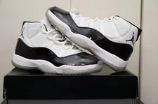 Air Jordan — 2018 Air Jordan 11 Retro 378037-100 — Sneaker — resale