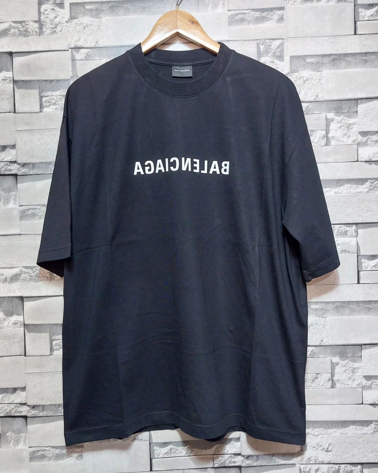 Balenciaga — Balenciaga T-Shirts — streetwear — resale