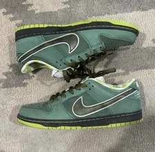 Nike SB — Nike Sb Dunk Low Lobster — Sneaker — resale