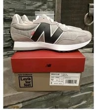 New Balance — New Balance Levis 327 — Sneaker — resale