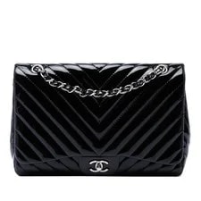 Chanel — Chanel Classic Chevron Single Flap — Handbag — resale