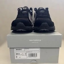 New Balance — 7.5US New Balance M990Bk5 — Sneaker — resale