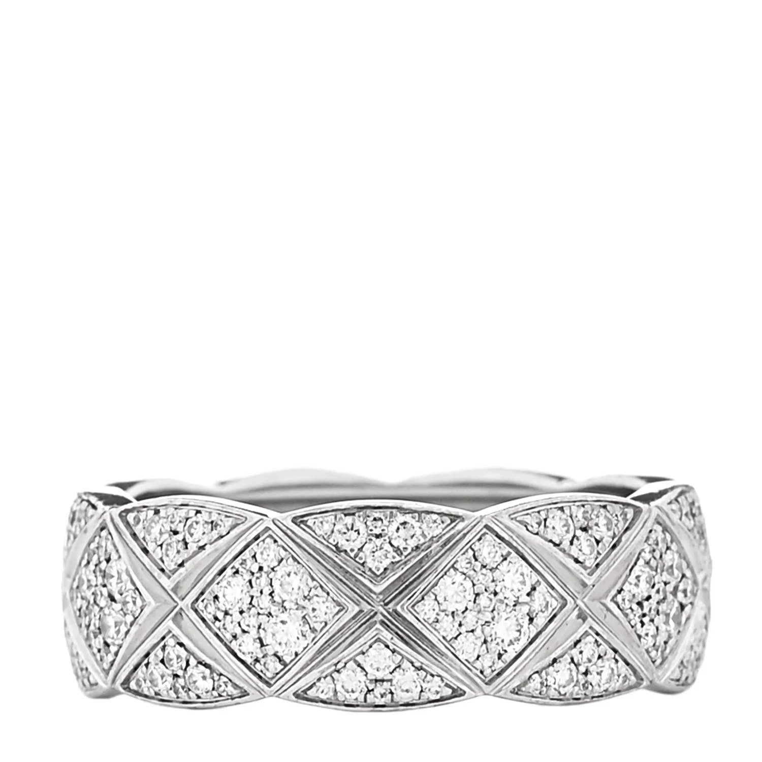 Chanel — 18K White Gold Small Coco Crush Pave 52 6 — Jewelry — resale