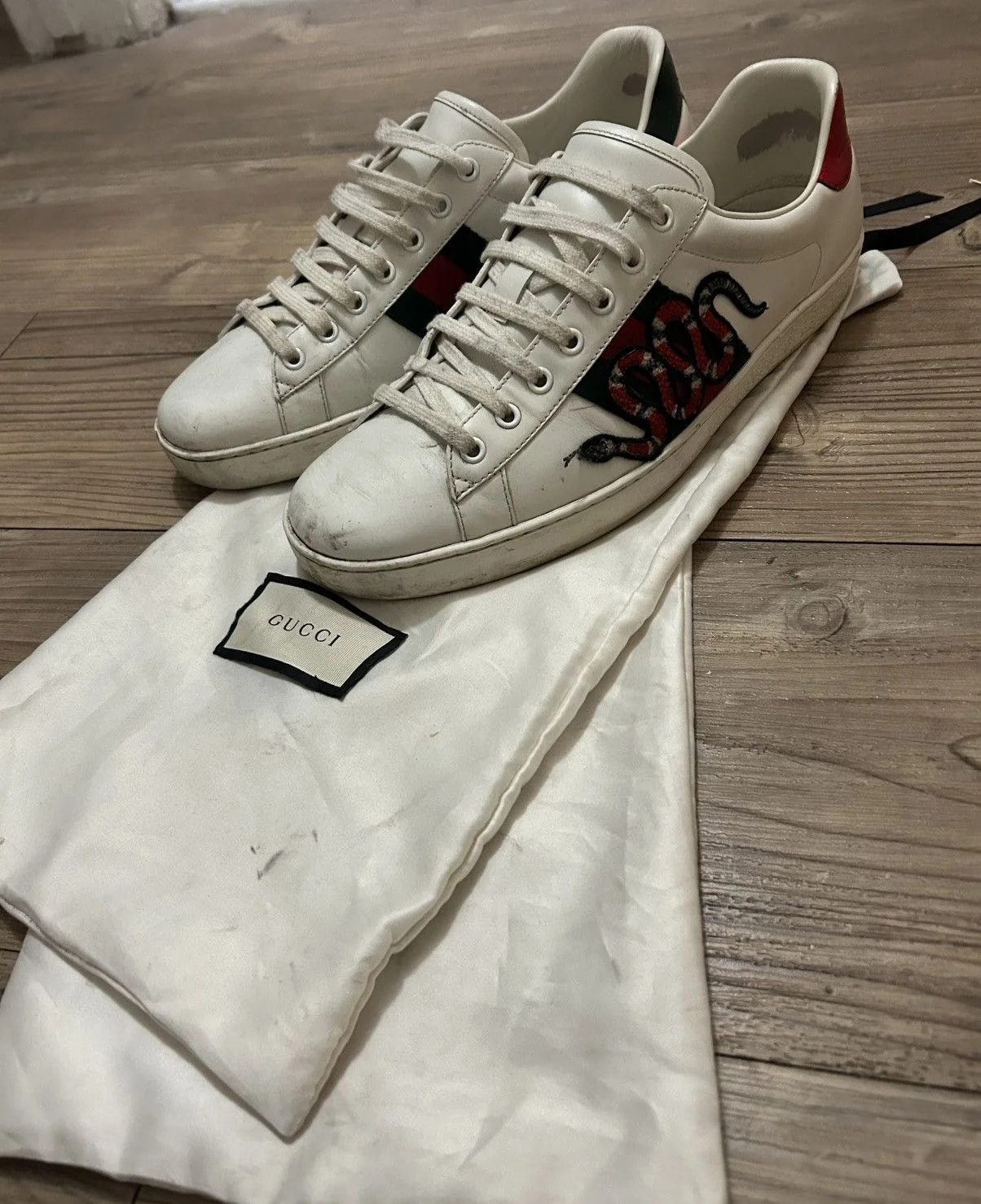 Gucci — Gucci Ace Embroidered US — Sneaker — resale