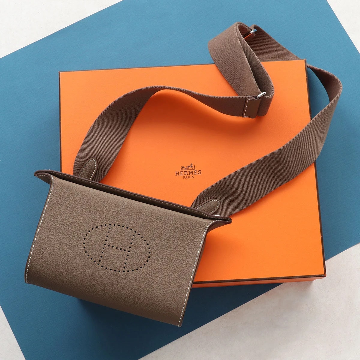 Hermès — Hermès Etoupe Videpoches — Handbag — resale
