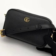 Gucci — Gucci GG Marmont Mini Camera 772759 GHW — Handbag — resale