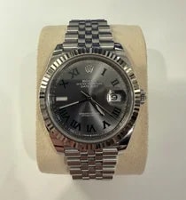 Rolex — Rolex Wimbledon Datejust 41 Gray Roman Dial Fluted Bezel Jubilee — Watch — resale