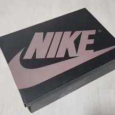 Nike Air Jordan 1 Low Mocha Sneakers Official — Sneaker — resale