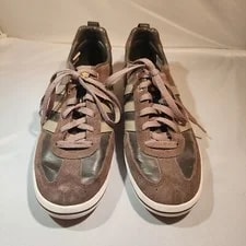 Adidas — Adidas ’S Samba Modern Low Top — Sneaker — resale
