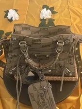 Balenciaga — Balenciaga With Heart Mirror — Handbag — resale