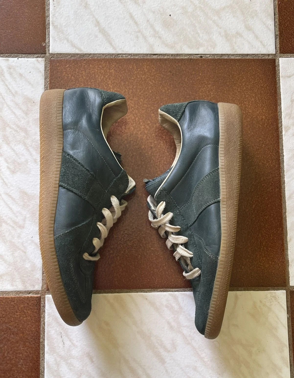 Maison Martin Margiela — Maison Martin Margiela Replica GAT 6 39 Gum Low — Sneaker — resale