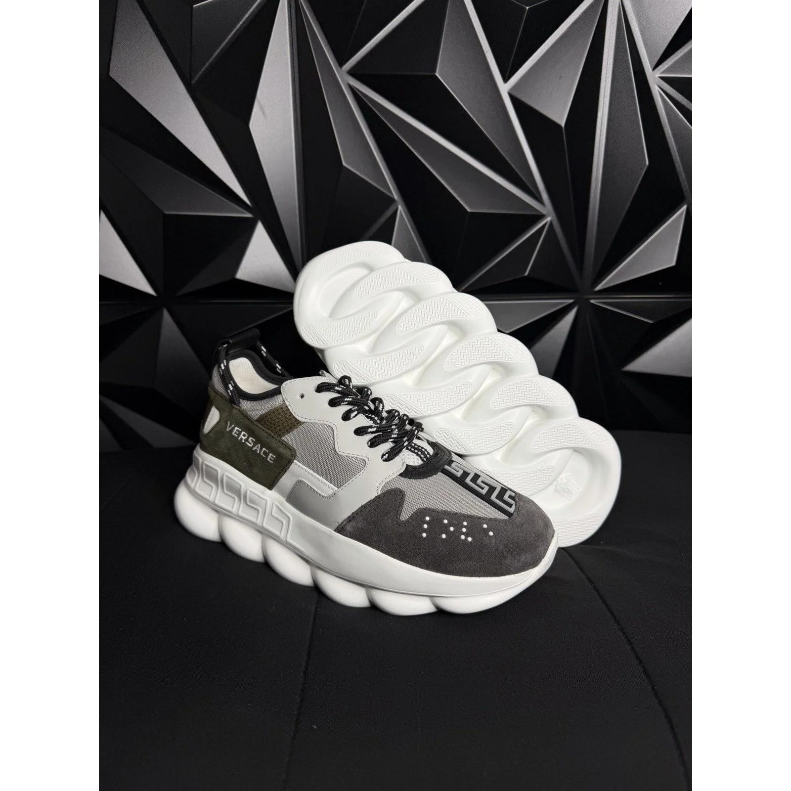 Versace — Size 40EU/7US - Versace Chain Reaction New/retail $1K! — Sneaker — resale