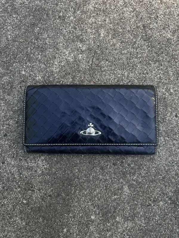 Vivienne Westwood — Vivienne Westwood Wallet — Handbag — resale
