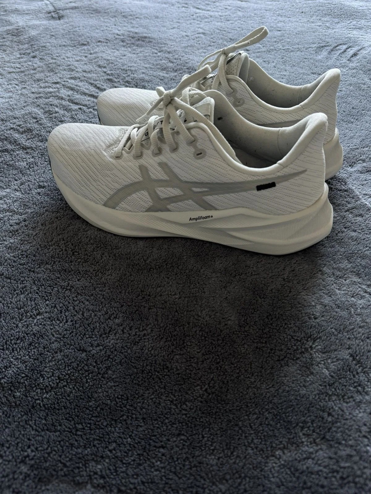 Asics — Asics Versablast 4 — Sneaker — resale