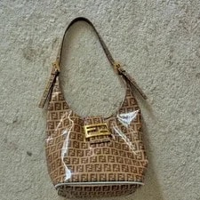 Fendi — Fendi Mamma Baguette 116 — Handbag — resale